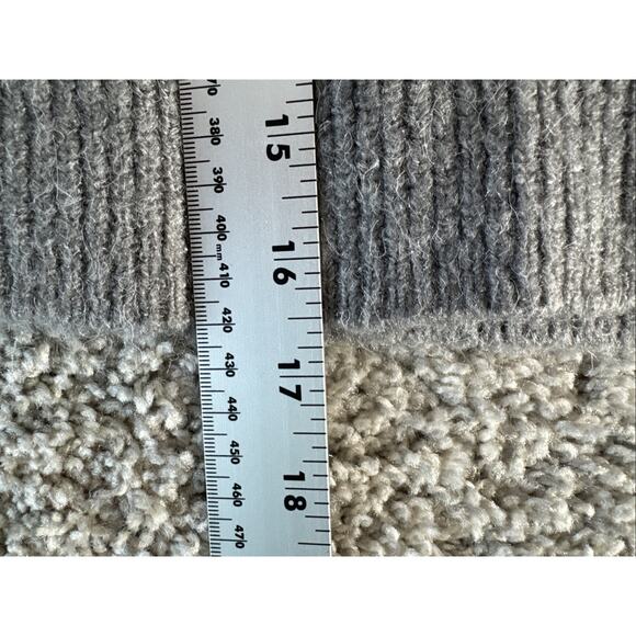 Chelsea & Violet Knit Silver Gray Sweater Large - Picture 6 of 8